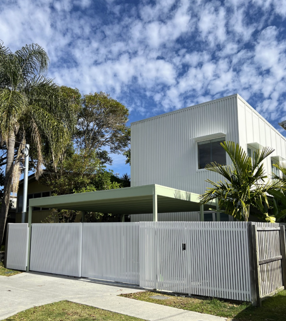sliding gates gold coast