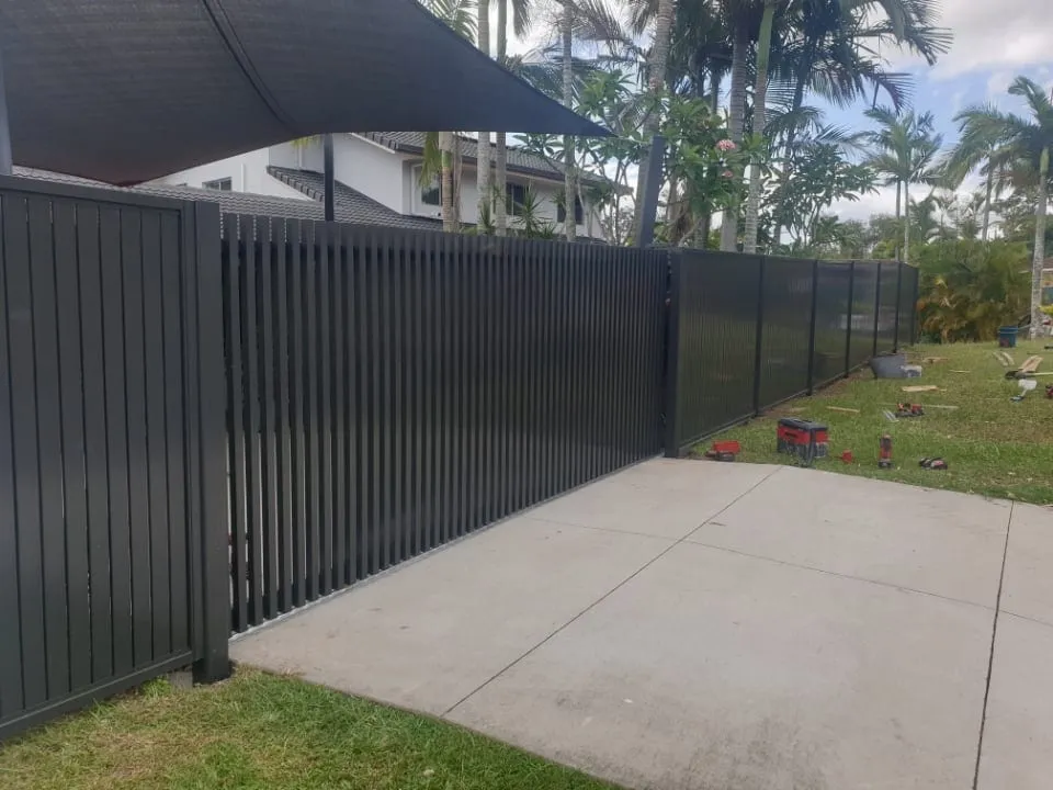 swing gate safety