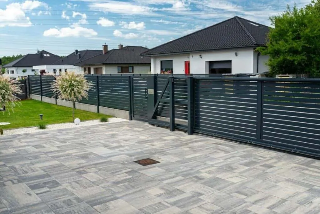 sliding gate vs swing gate